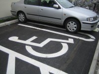 車椅子優先駐車場