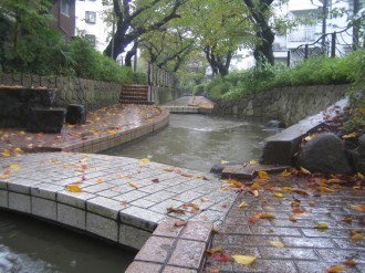 雨天の渋川